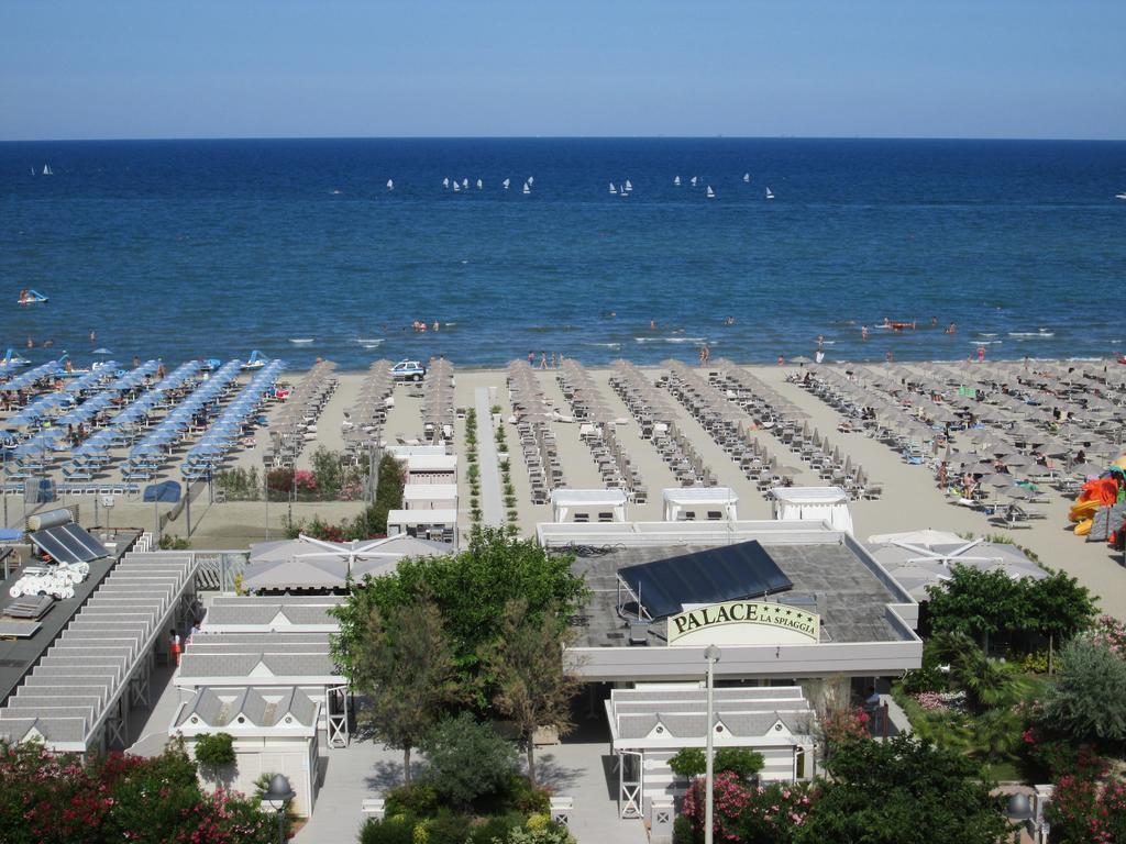 Palace Hotel Milano Marittima Bagian luar foto