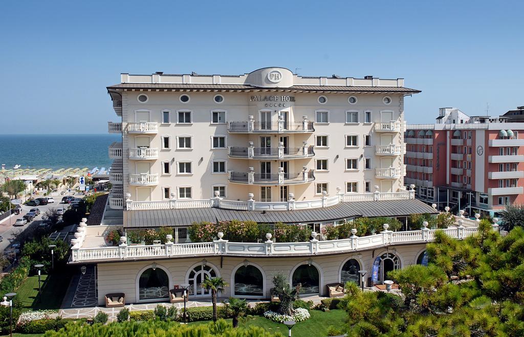 Palace Hotel Milano Marittima Bagian luar foto